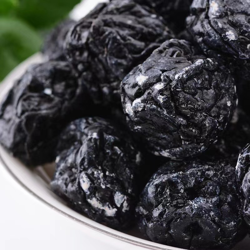 Wholesale Natural Bulk Dried Sell Delicious Dried Fruit Blueberry Flavored Dried Black Plums Hot Sale Dried Fruit Sour Plum