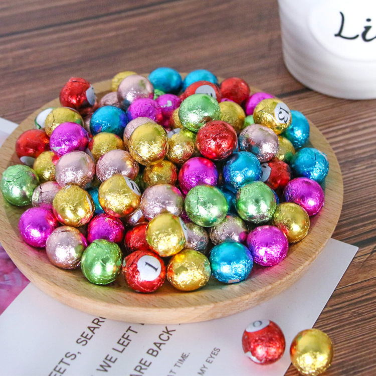 Multi Color Package Round Chocolate Ball Wholesale Chocolate Kids Snack Chocolate Ball