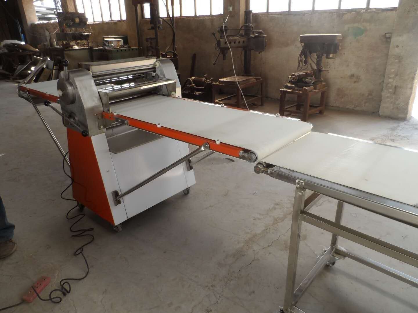 grain product making machines dough sheeter / dough rolling machine for Crisp Pastry bakery equipment HJ-CM036