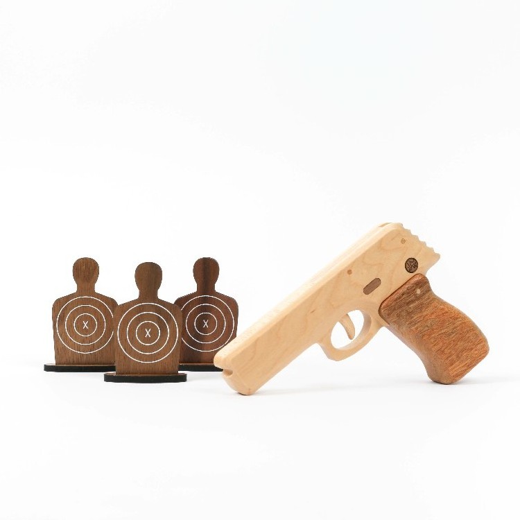 [2.6] Hard Maple Toy Gun with semi-automatic rubber band shooting