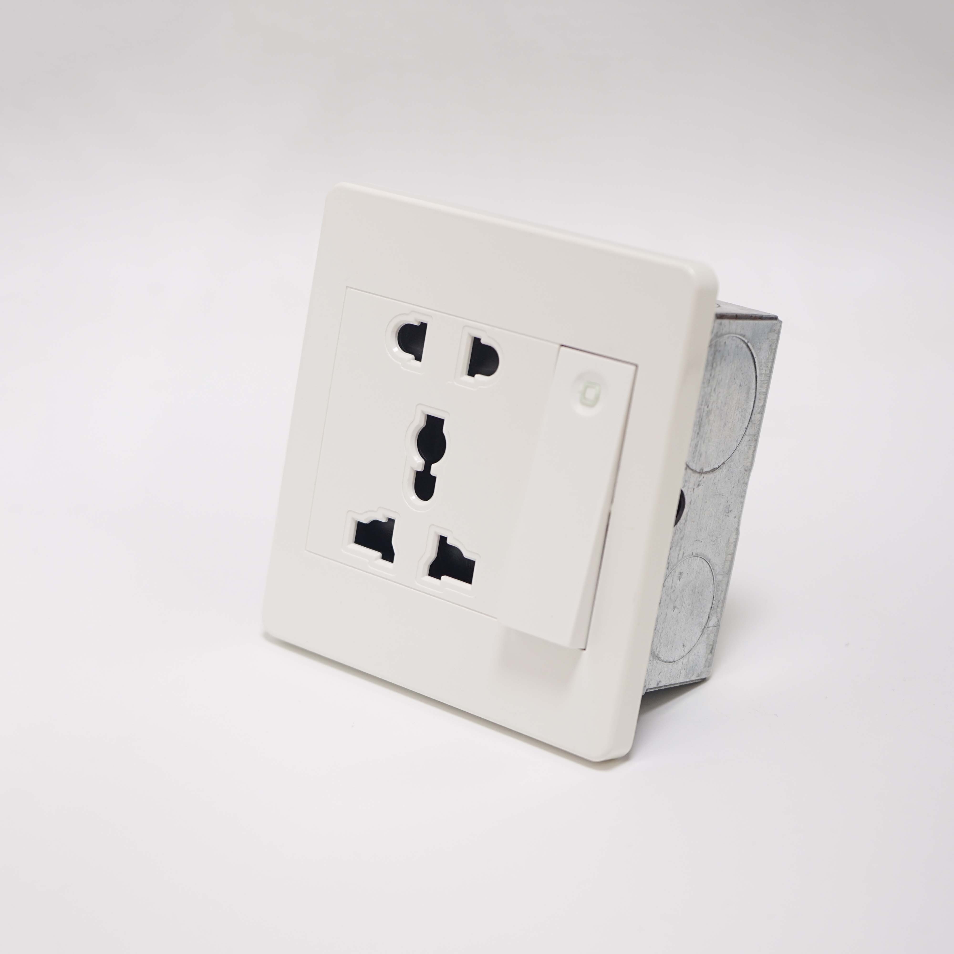 Jeetec Cepex C36 Range 1 gang switch + 5 pin socket White Color Medium Rocker PC Plate 86 Plate 3*3