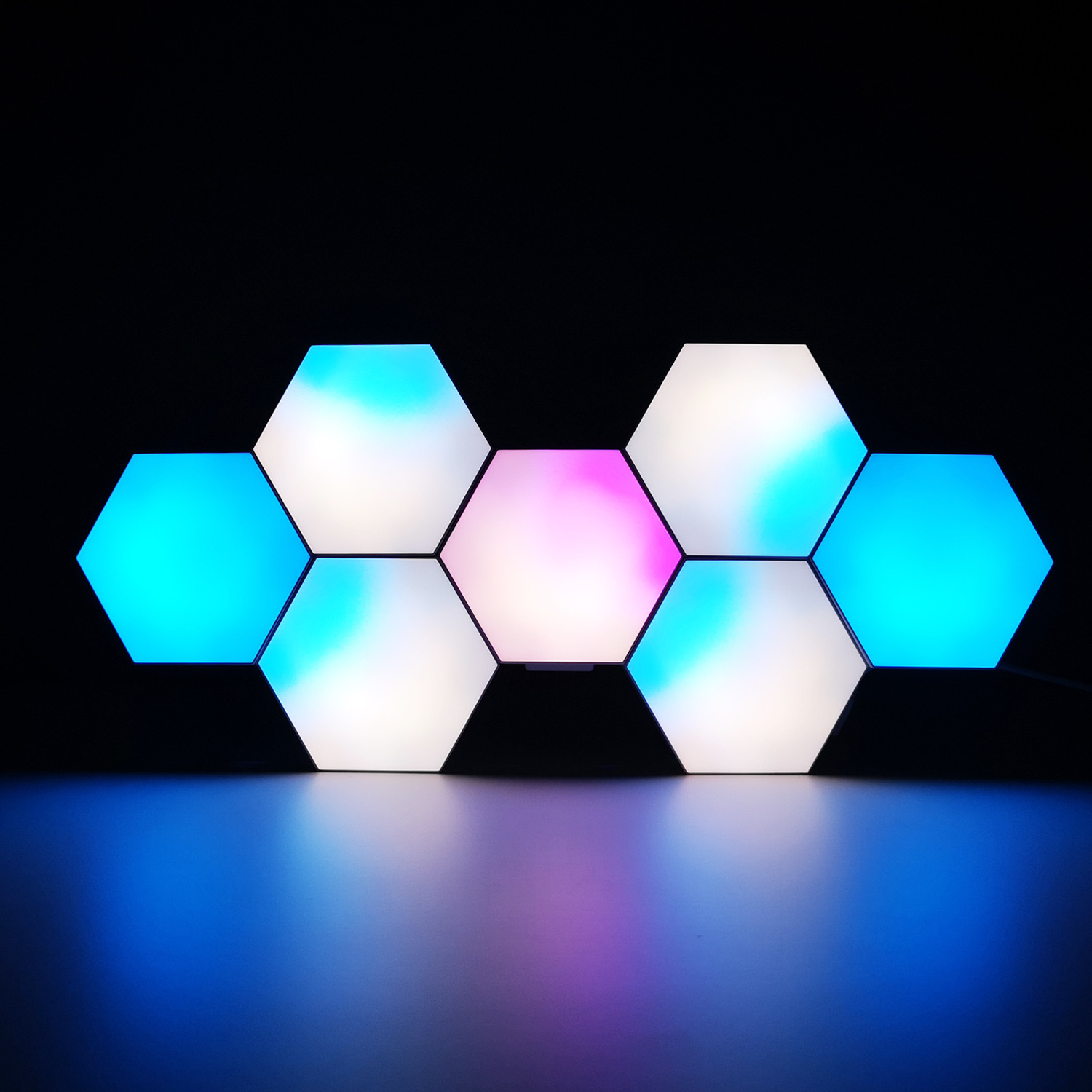 Mobile app Controlled Aurora Light 2021 NEW Honeycomb Module Light Hexagonal Lamp for Gaming Room Decoration