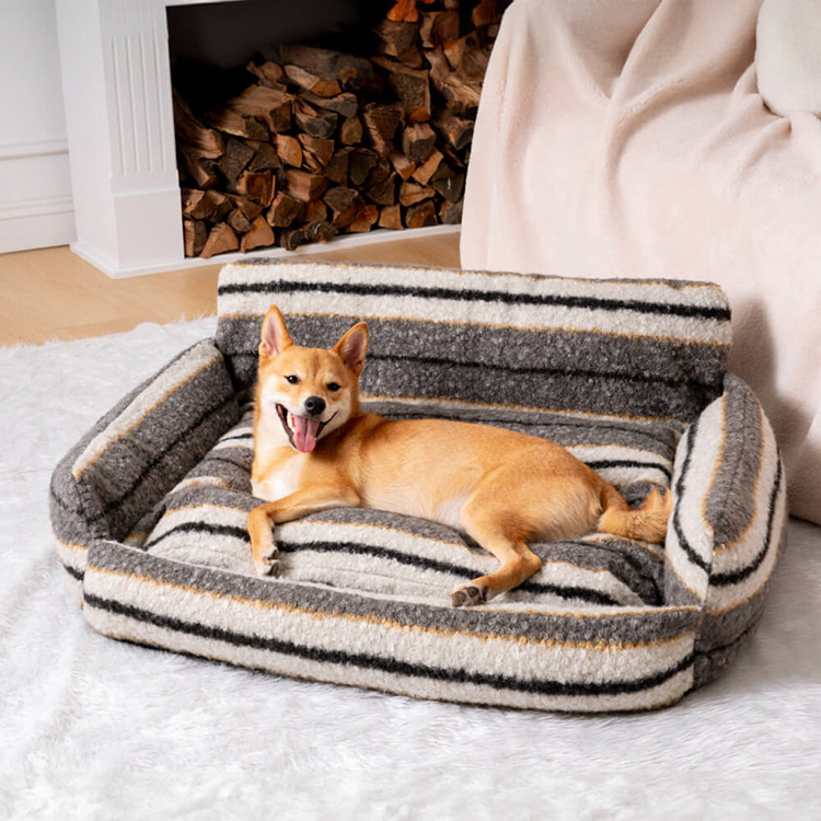 Wholesale Custom Dog Sofa Pet Bed Waterproof Indoor Outdoor Dog Bed Luxury Soft with 20 Years Experience