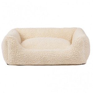 Manufacturer Wholesale Hot Selling New Arrivals Luxury Boucle Fabric PP Filling Square Boucle Dog Cat Bed