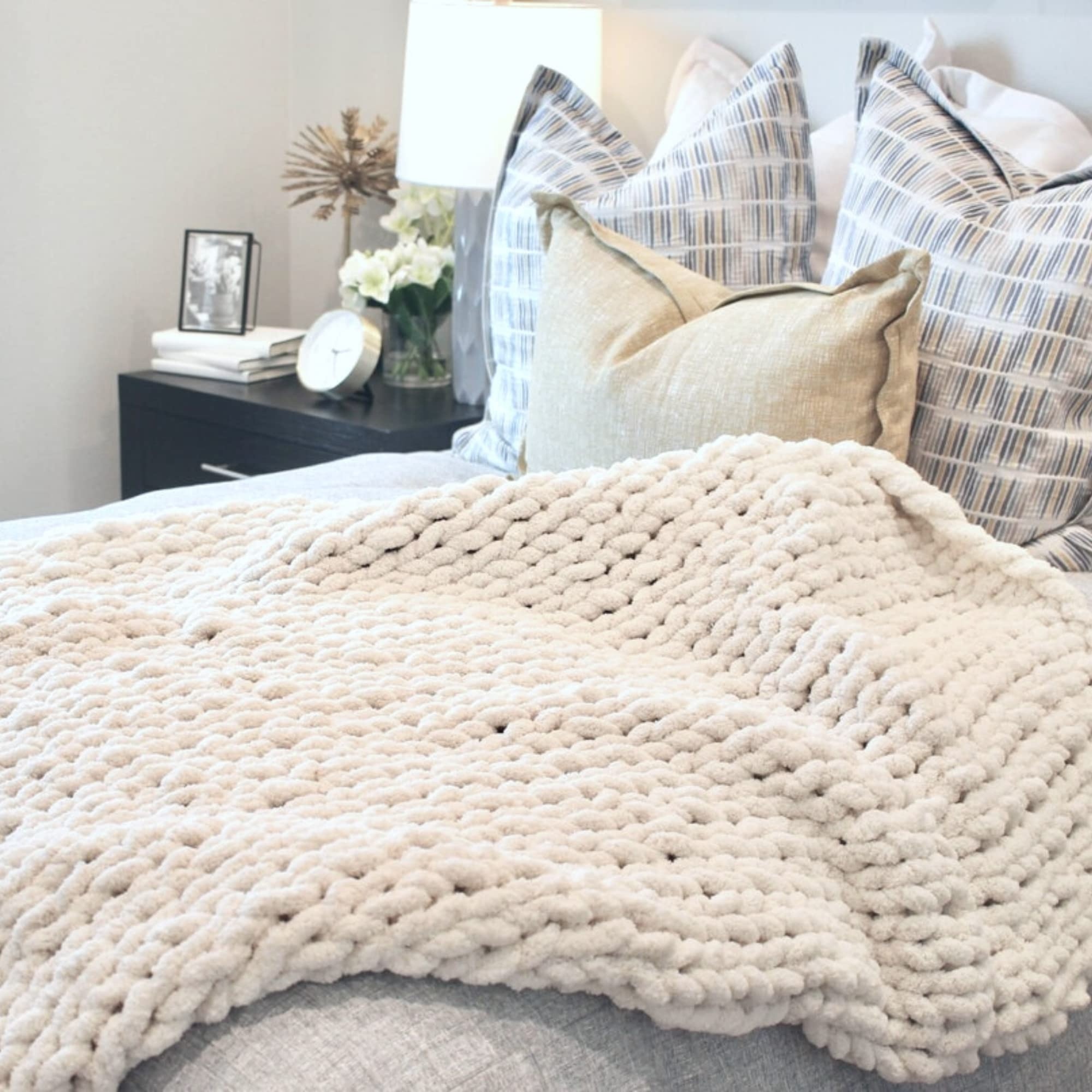 Yarn Throw Cozy Luxury Chunky Chenille Bed Blanket Handmade Chunky Knit Weighted Blanket