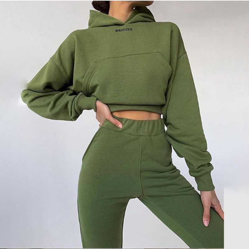 Custom two piece velour velvet sweat, suits for women latest design plain jogging sets made new fashion tracksuit for ladies/