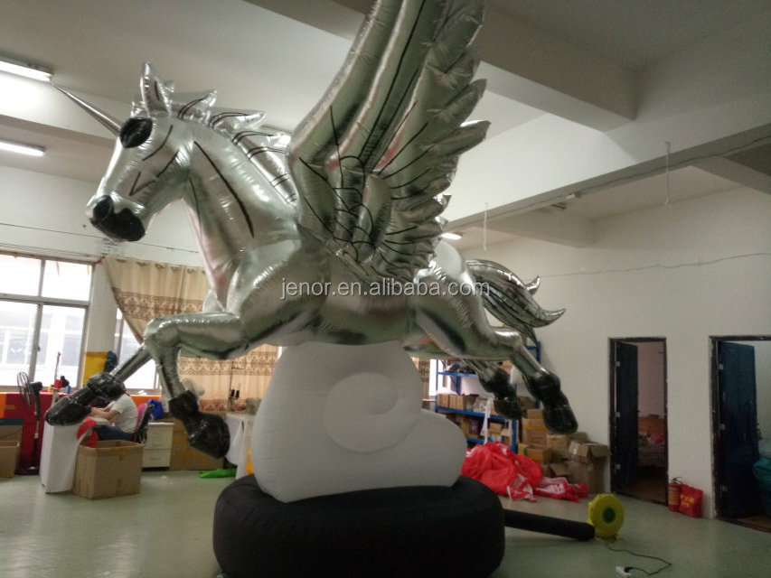 Giant Outdoor Silver Inflatable Flying Horse with Wing for Decoration