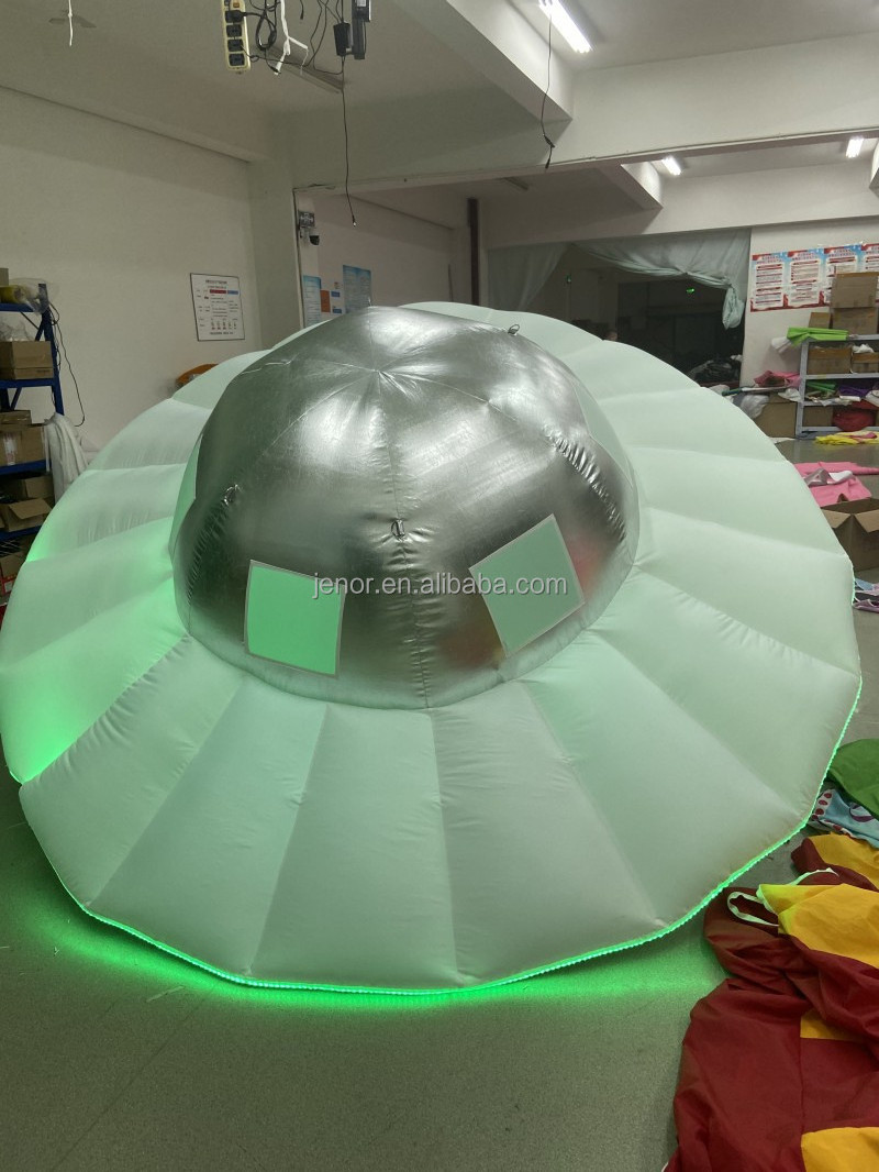 Customized LED light inflatable alien spaceship inflatable UFO model for themed party decoration