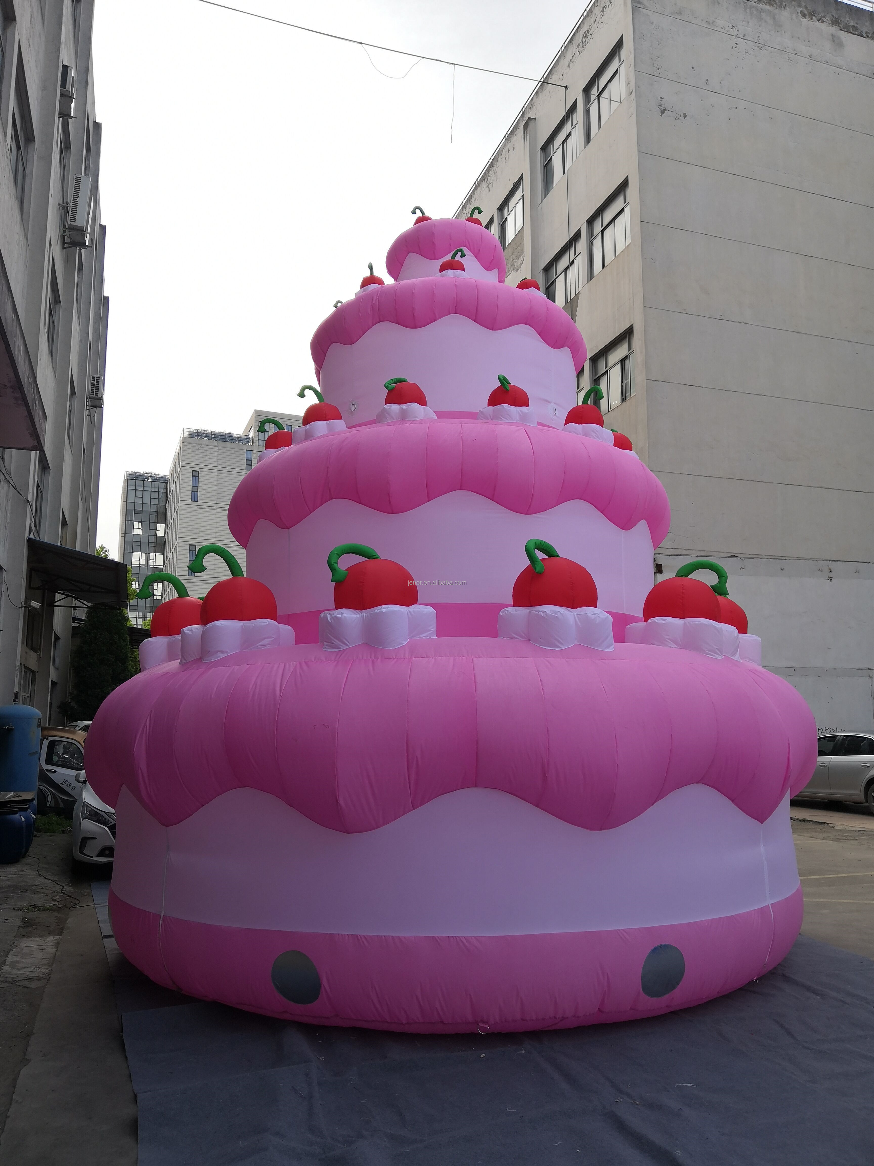 Giant Pink Blow Up  Inflatable Birthday Cake Model with Red Cherry for Anniversary Party Decoration