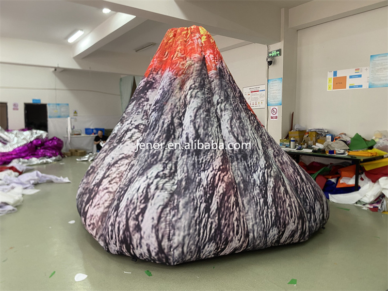 Giant Lighting Inflatable Volcano Model Inflatable Burning Mountain for Event Decoration