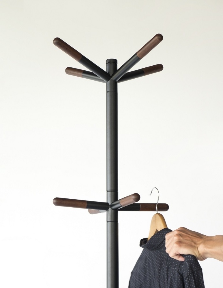 Nordic Swivel Rubber Tips Wood Coat Clothes Stand