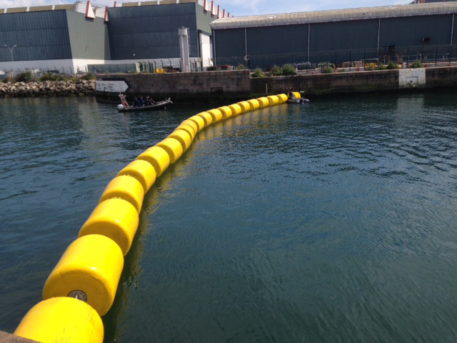 High buoyance polyethylene floating barrier Marine cylinder dredge pipeline floater