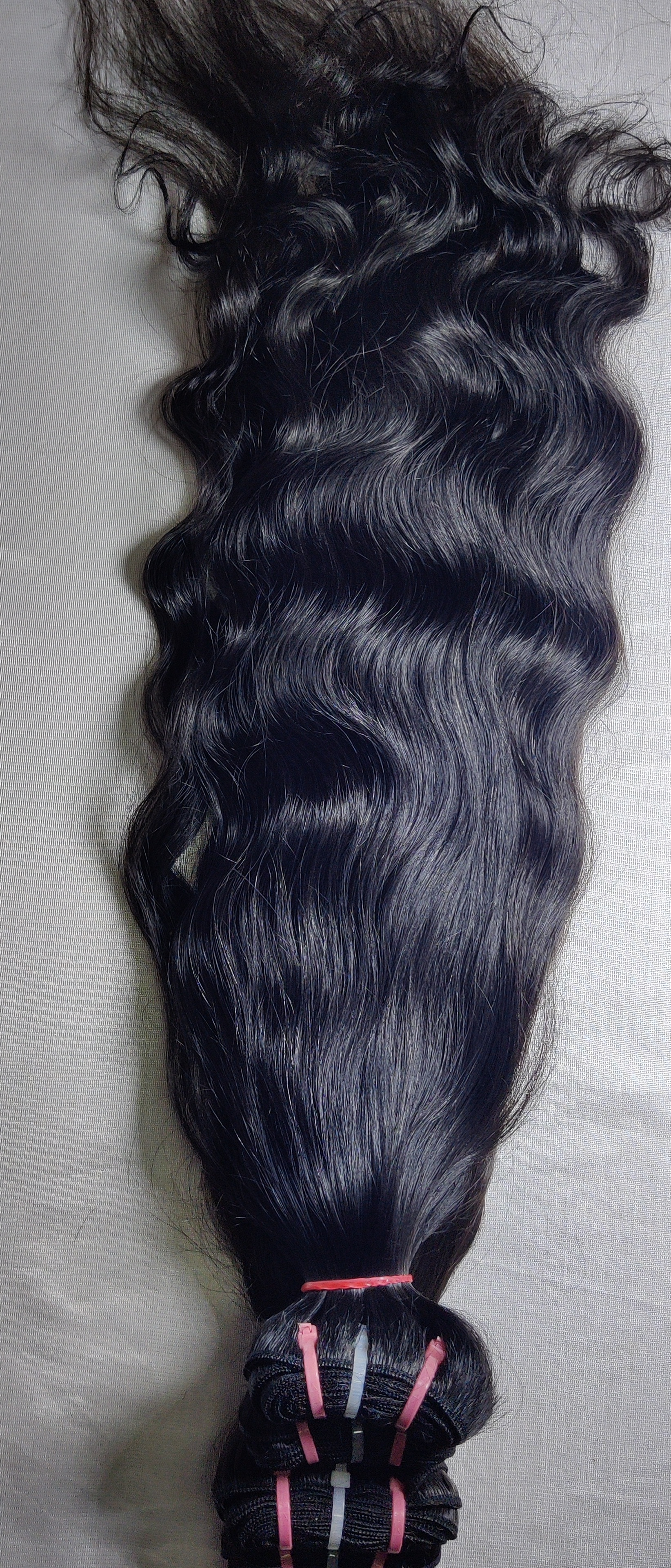 Raw virgin Human Weft Hair Bundles no tangle no shedding wavy bundle Indian human hair Raw hair