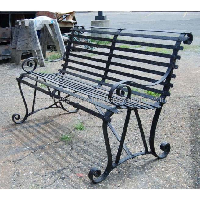 Fleur De Lis Design Metal Wire Outdoor Garden Bench With Brown Powder Coating Finishing Rectangle Shape For Sitting