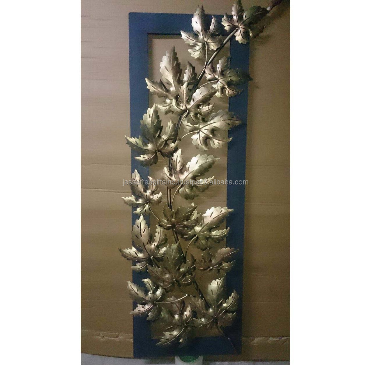 Metal Wall Art With Shiny Brown Powder Coating Finishing And Floral Design Leaves Shape For Home Decoration & Living Room