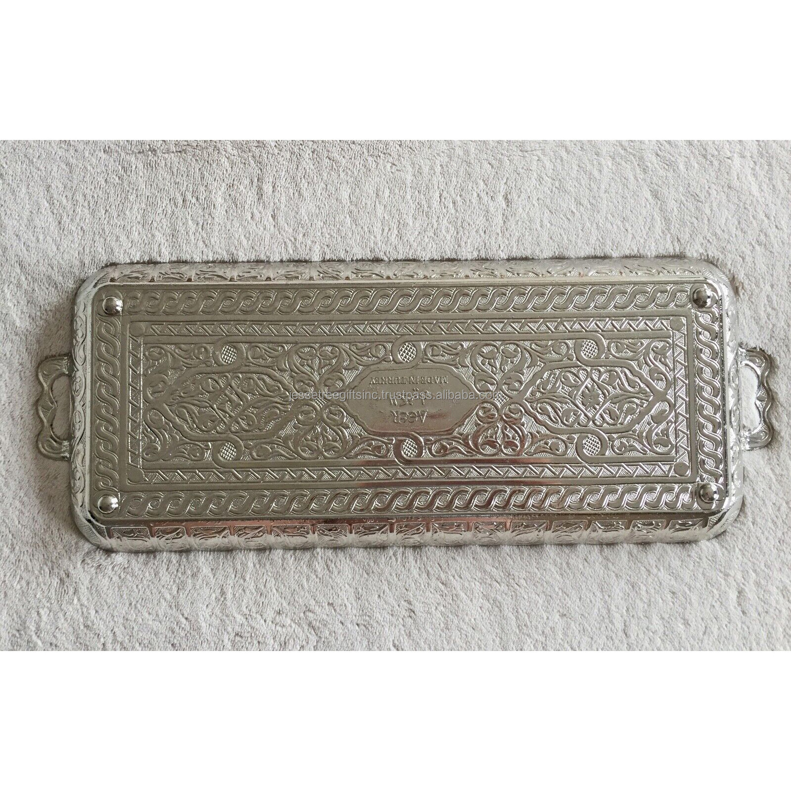 Decorative Nickel Plating Finishing Metal Serving Tray Embossed Floral Design Rectangle Shape Two Heart Handles For Serving