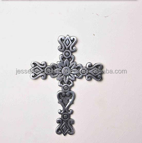 Metal Wall Mounted Cross With Shiny Brass Polish Finishing Plain Simple Design Good Quality For Church Use Wholesale Price