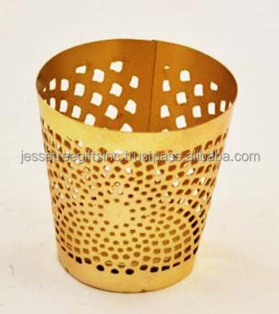 Metal Sheet Votive Candle Holder With Gold Powder Coating Finishing Round Shape Butterflies Design For Home Decoration