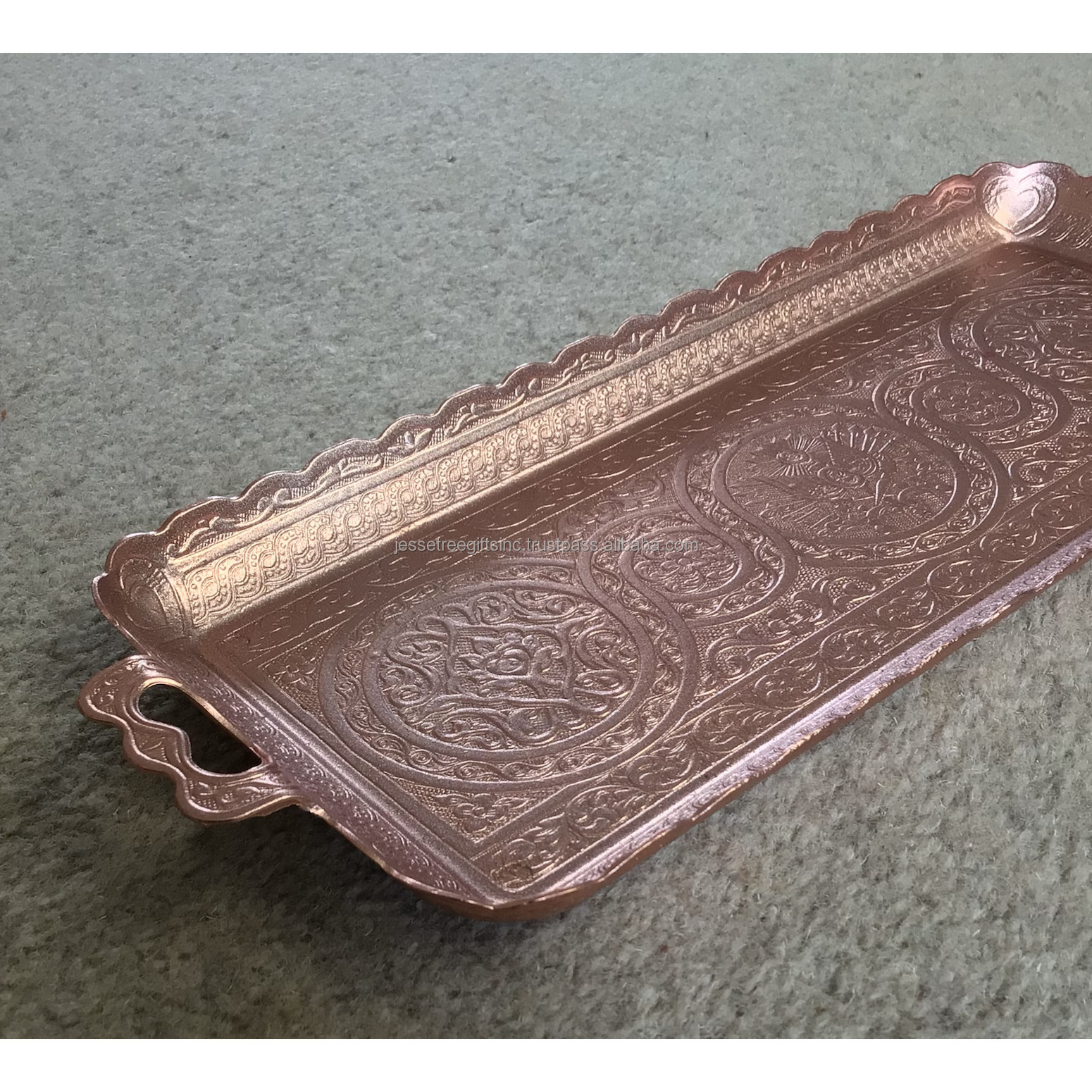 Decorative Nickel Plating Finishing Metal Serving Tray Embossed Floral Design Rectangle Shape Two Heart Handles For Serving