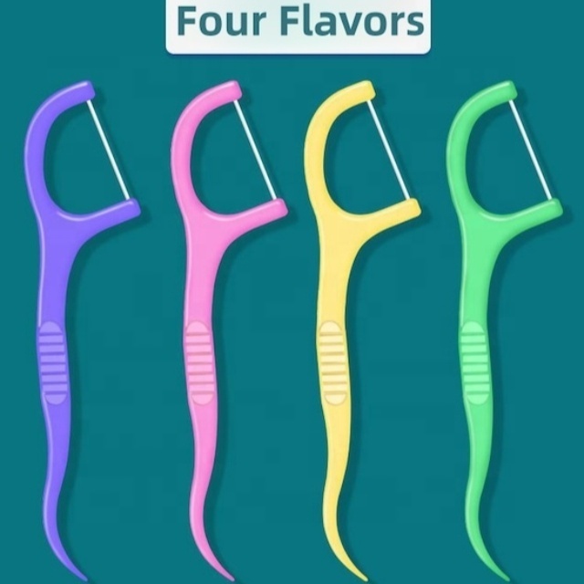 Hot Sale 50 Pieces Fruit Flavor Color  Oral Care Floss Sticks Dental Floss Picks