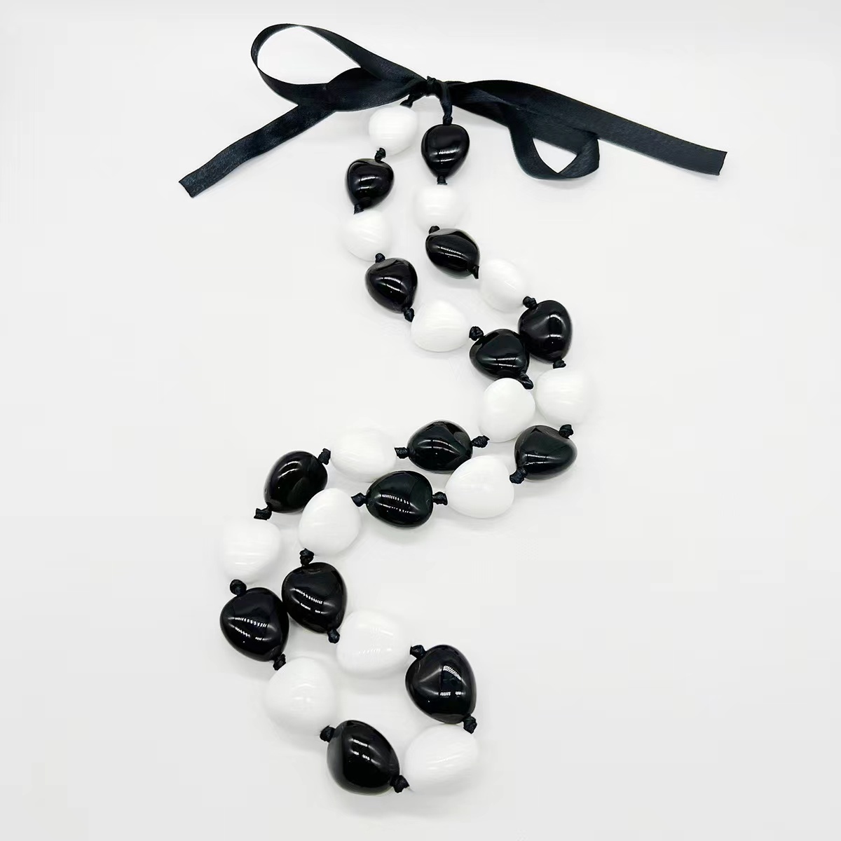 Hot sell Fashion Artificial Acrylic Hawaiian Kukui Nut Leis Wholesale Necklace graduation party wedding