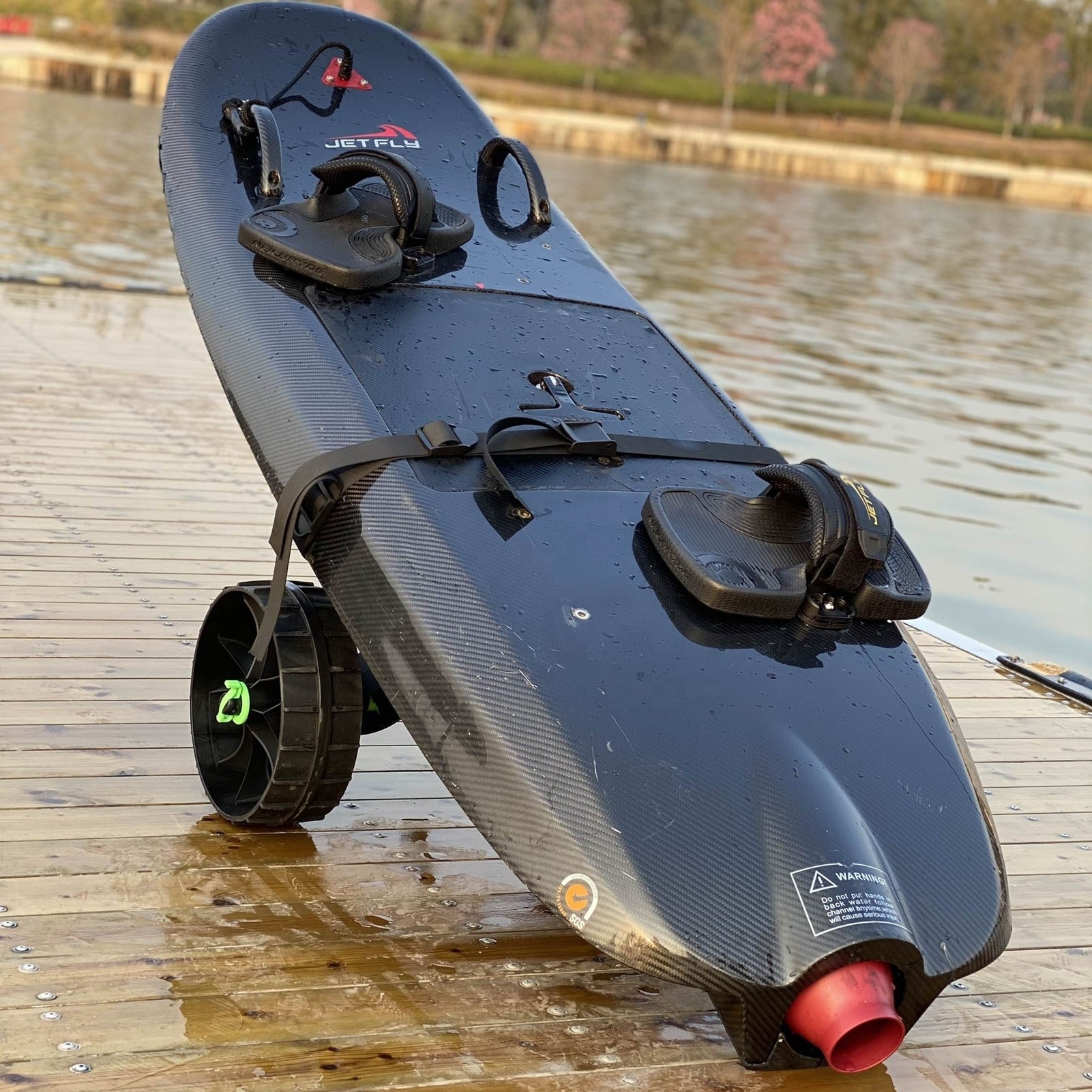 JETFLY Factory Price Jet Board Motorized Surfboard Electric Jet Ski For Water Sports