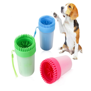 Portable dog paw cleaner with towel , upgrade 2 in 1 pet paws cleaner grooming brush dog plunger feet washer Muddy paw cleaner