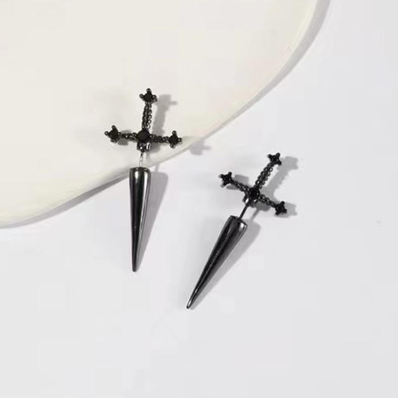 Fashion Custom Vintage Punk Style Stainless Steel Jewelry Crystal Ear Goth Dagger Gothic Sword Earrings For Women And Men