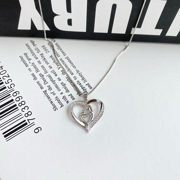 Hot Sale Jewelry Gift Women Mom 925 Sterling Silver Cubic Zircon Necklace Mom Hug Child Heart Necklace