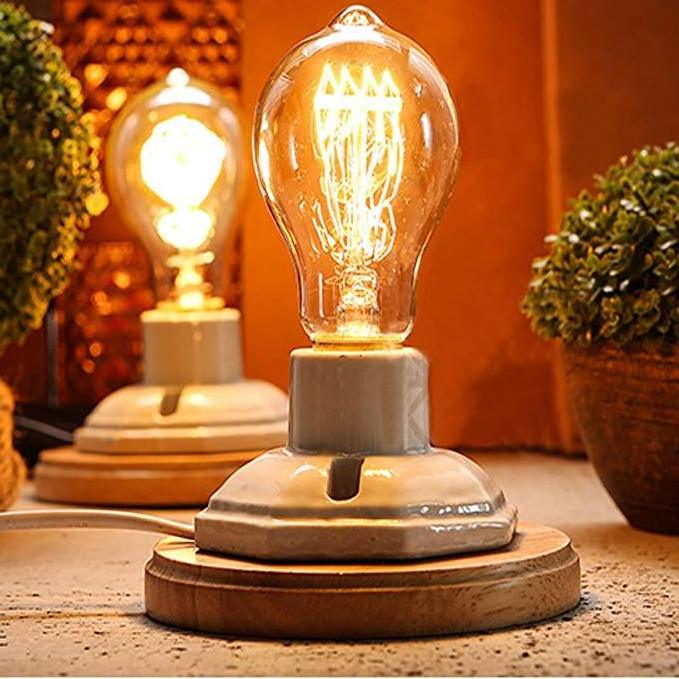 Retro Edison Light Bulb 40W / 110V E26 E27 BASE A19 Dimmable Antique Style Incandescent Light for Home