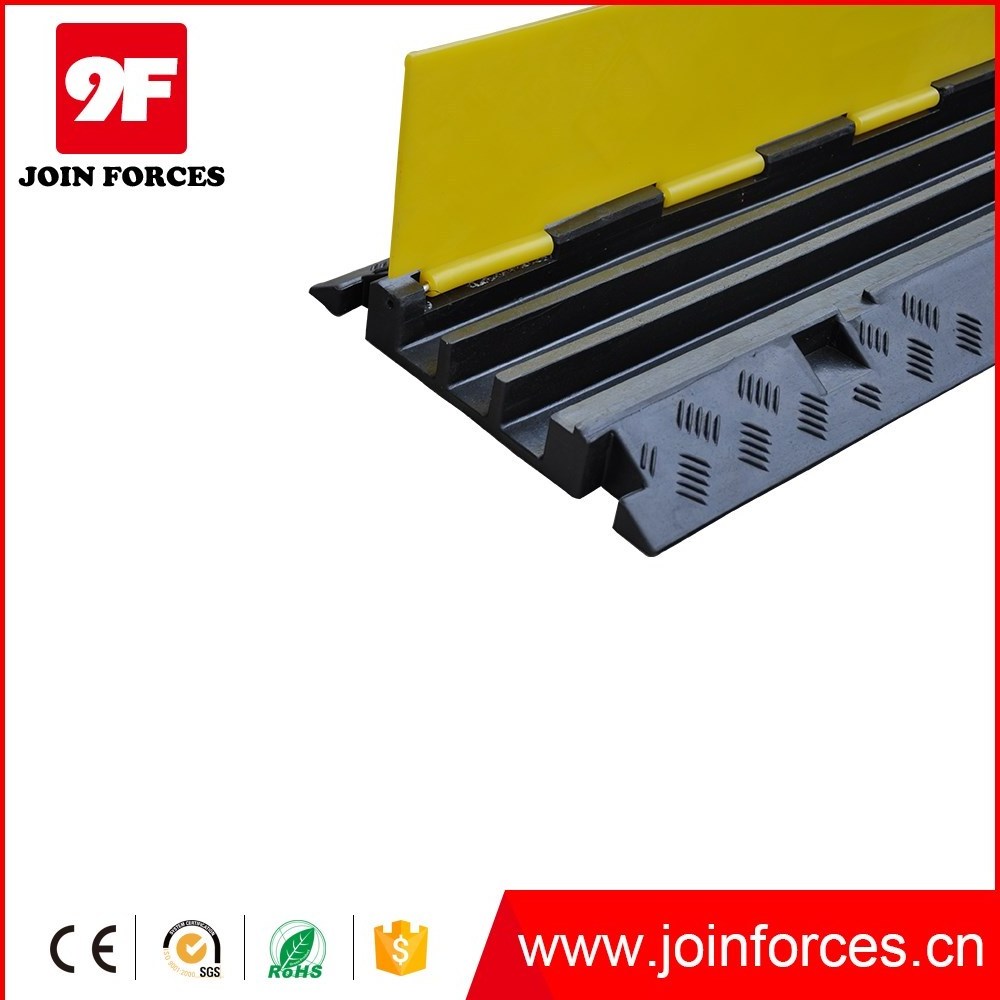 High quality 3-channel heavy duty cable protector rubber ramps cable covers