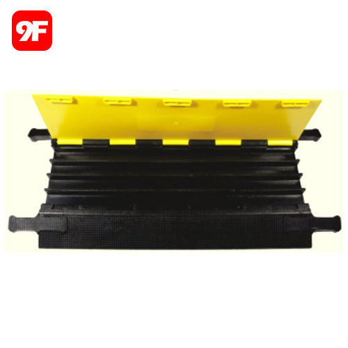 4-channel heavy duty rubber cable protector cable ramp