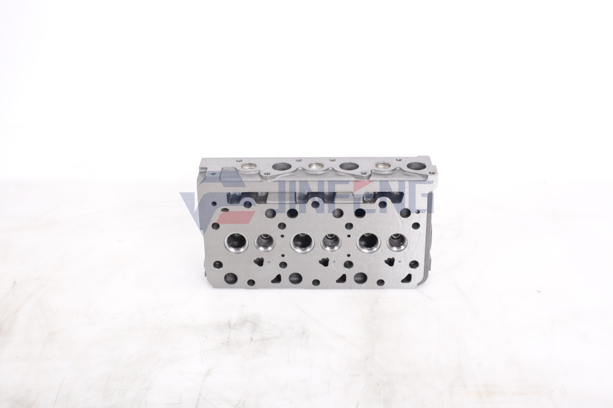 Wholesale Machinery Spare Engine Parts D1703 Diesel Engine Cylinder Head 3 Cylinders Bare Engine Cover For Excavator