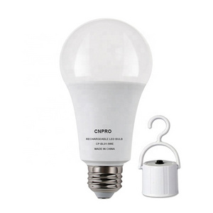 China manufacture 9w energy saving emergency led bulb light with battery