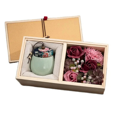 Rose Soap Flower Scented Candle Gift Box Christmas Valentine's Day Gift Aromatic Candle Wedding Gift Artificial Flowers