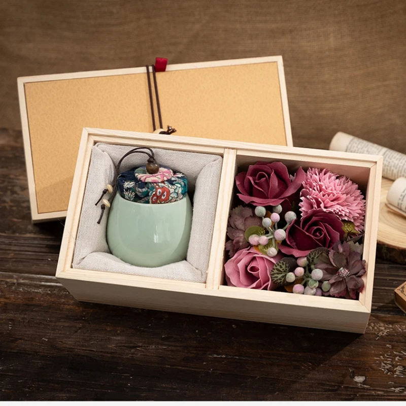 Rose Soap Flower Scented Candle Gift Box Christmas Valentine's Day Gift Aromatic Candle Wedding Gift Artificial Flowers