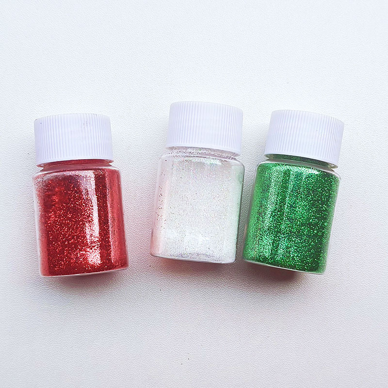 30ml /Bottle Cosmetic Grade High Temperature Resistant Glitter 1/128 0.2 mm Good Stability Glitter Powder for Lip gloss