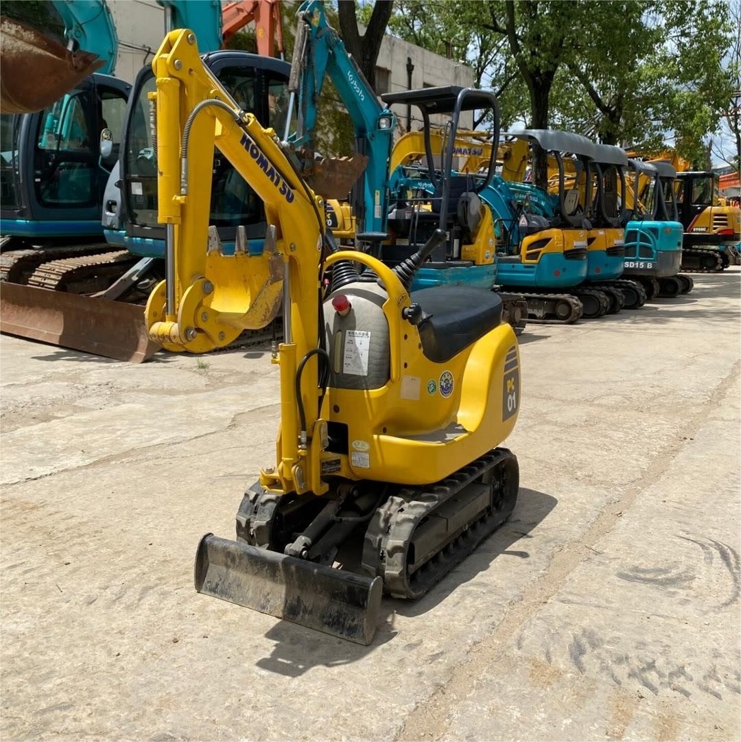 Cheap Price Used KOMATSU Original Japan Komatsu PC01 Mini Excavator 1 Ton PC01 Hydraulic Crawler Excavators Sale