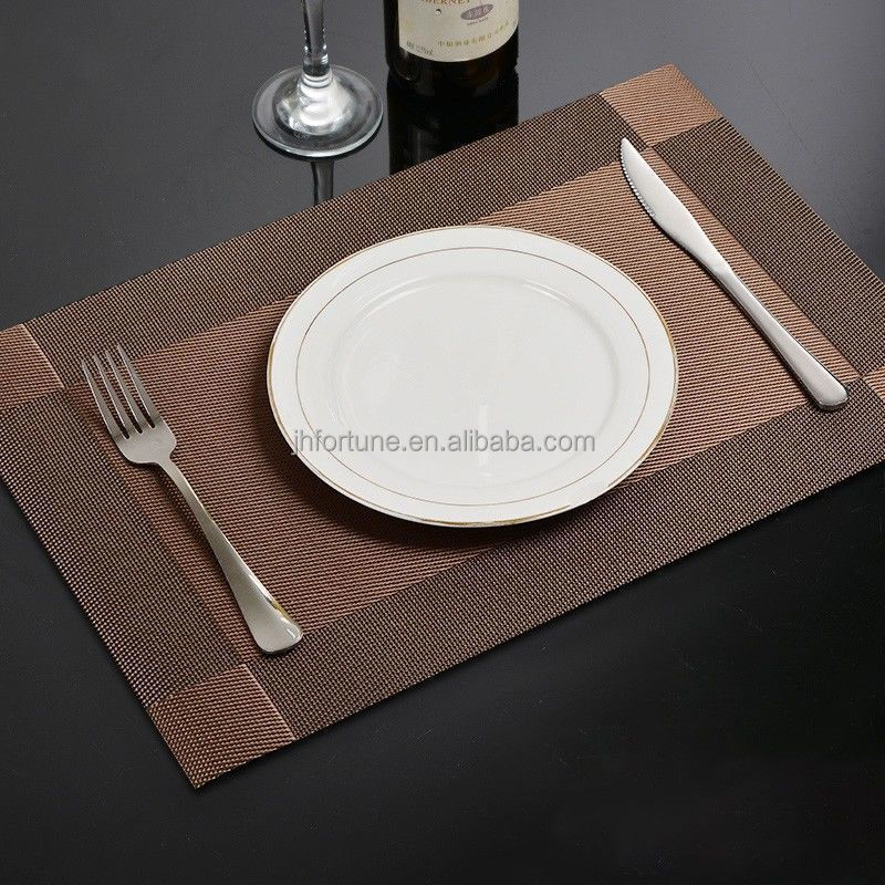 Durable Placemats for Dining Table,Washable Woven Vinyl Kitchen Placemats