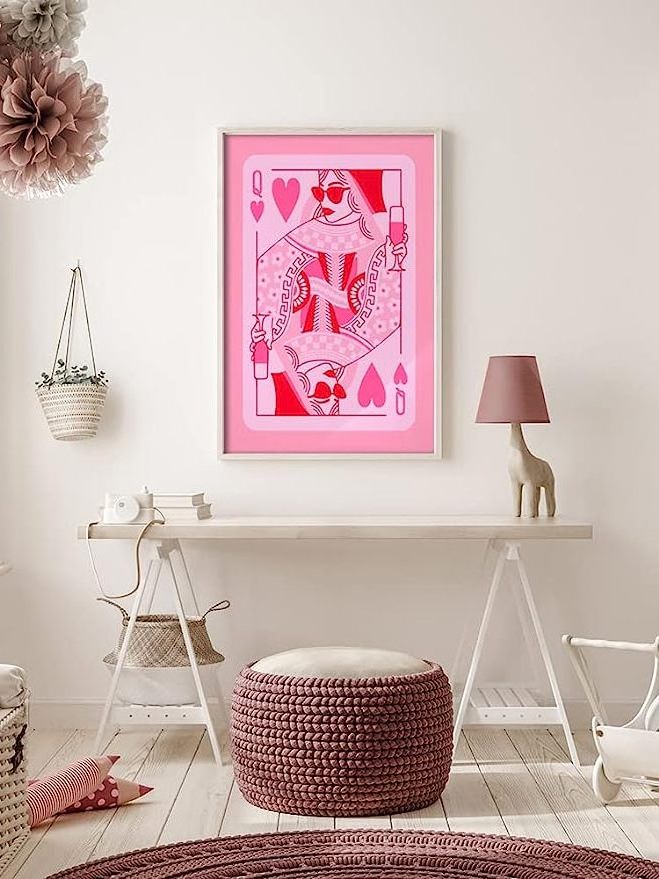 pink Queen of Hearts poker aesthetic posters funny preppy playing card canvas wall art paintings game room prints painting