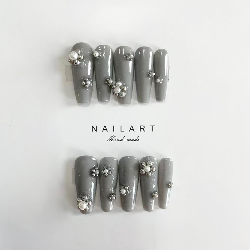 Concise Handmade Press On Nails Grey Coffin Nails with Flower Rhinestone Design Full Cover Artificial False Nails