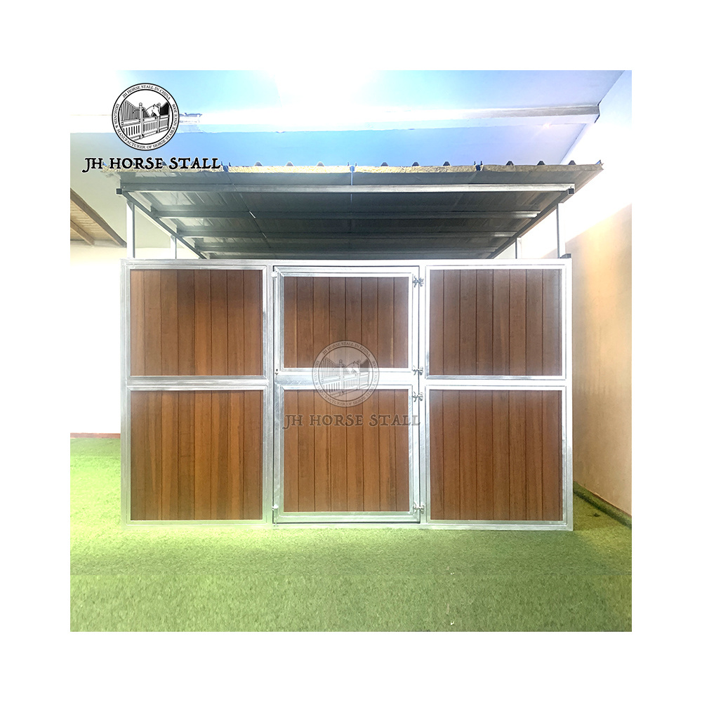 12x12  construction swing door portable horse outdoor stall with hay stall feeders