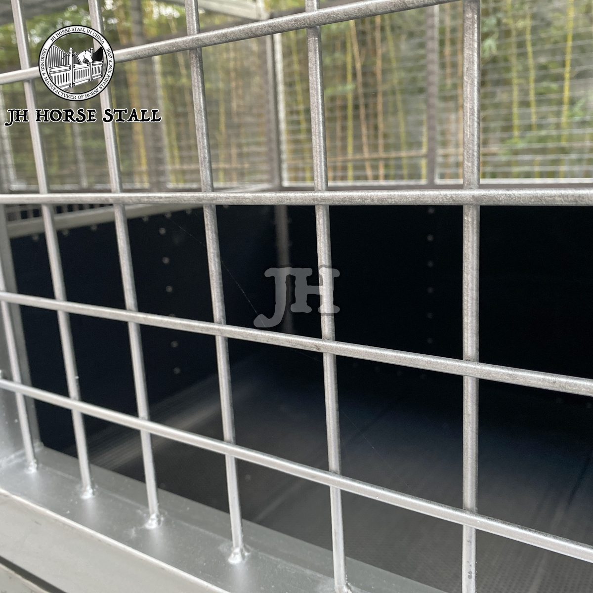 Cheaper Price Easy To Disassemble Portable Horse Stables Used Temporary hdpe Horse Stall with Roof