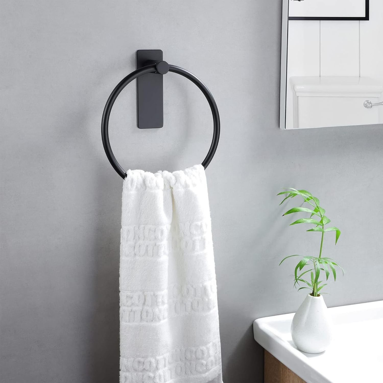 Towel Ring Black Towel Holder Ring No Drilling Towel Rail for Kitchen and Bathroom Self-Adhesive Stainless Steel