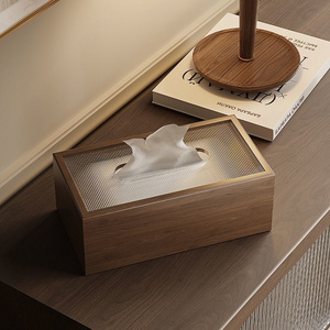 New Arrival Desktop Decorative Natural Walnut Wooden Tissue Box