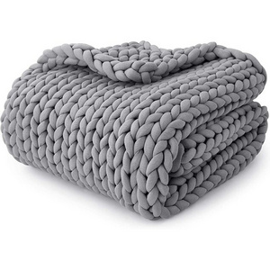 OEM Manufacturer Weighted Polyester Super Cozy Chenille Yarn Throw Chunky Knit Blanket