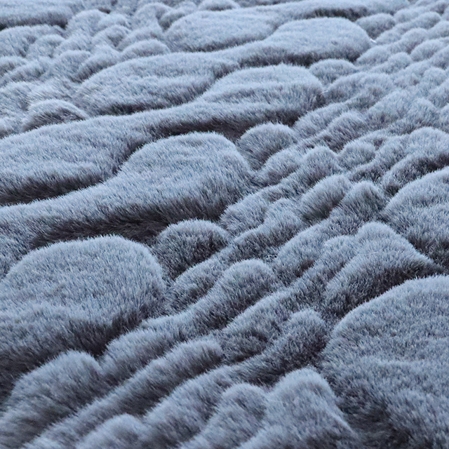 Custom Design Double Layer Luxury PV Plush Fleece Warm Winter Fluffy Super Soft Faux Fur Minky Throw Blankets