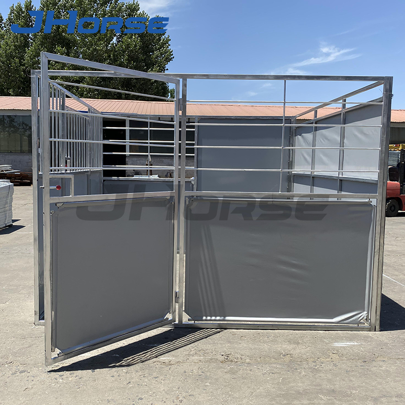 Plywood HDPE Infill Customized Size Style Temporary Outdoor Economical Portable Horse Stables