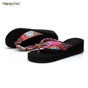 2022 New Bohemia High Quality Floral Satin Slope Heel Anti-slip Female Women Flip Flops Accessories For Summer Beach Outdoor