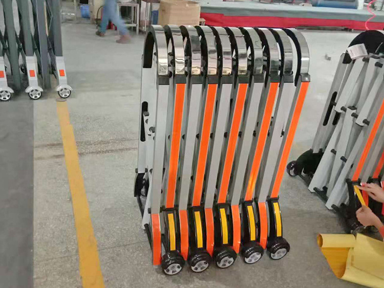 Flexible collapsible roadblock retractable barrier